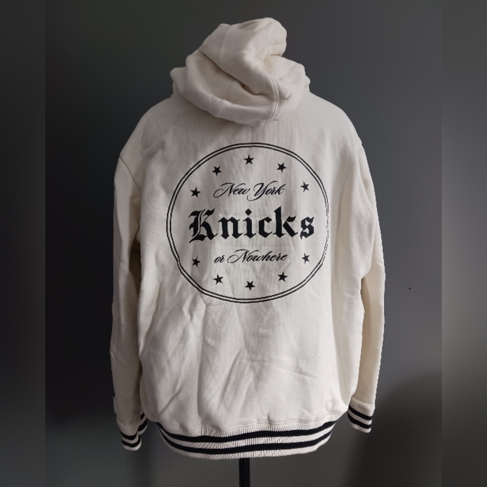 NYON Knicks Cream Hoodie Size L